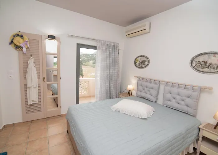 Tsaner Apartment&Rooms