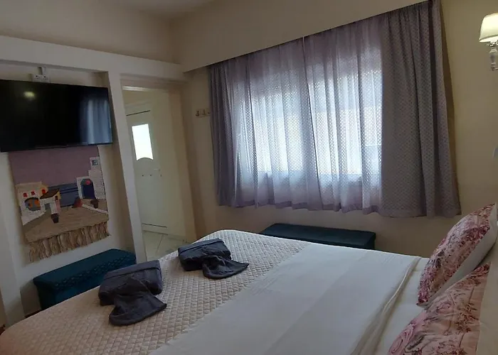 Tsaner Apartment&Rooms